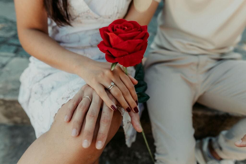 Signs a Love Spell May Be Taking Effect