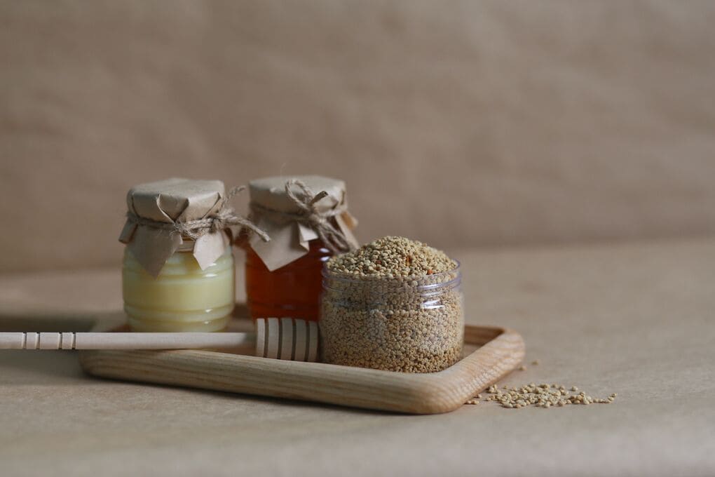 The Anthropology, Psychology, and Practice of Honey Jar Love Spells: An Investigative Guide