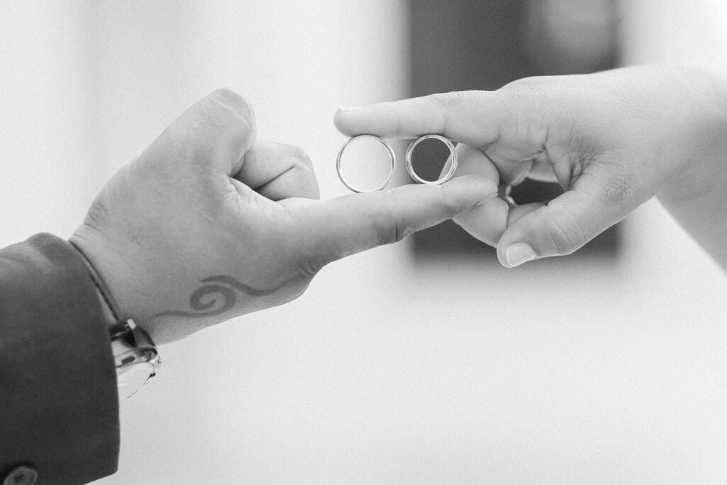 Lost Love Spells: Spiritual Support for Reconnecting With Someone You Miss